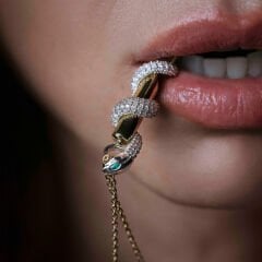 Iconic Diamond Snake